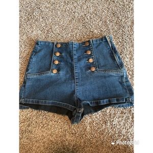 Sneak peek Los Angles shorts